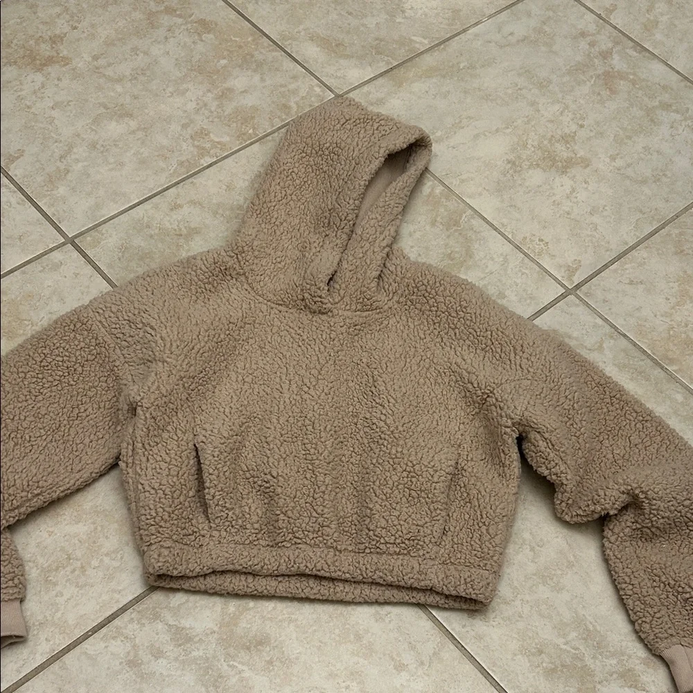 Gilly Hicks Fuzzy Sherpa Sweat Set - Picture 5 of 6